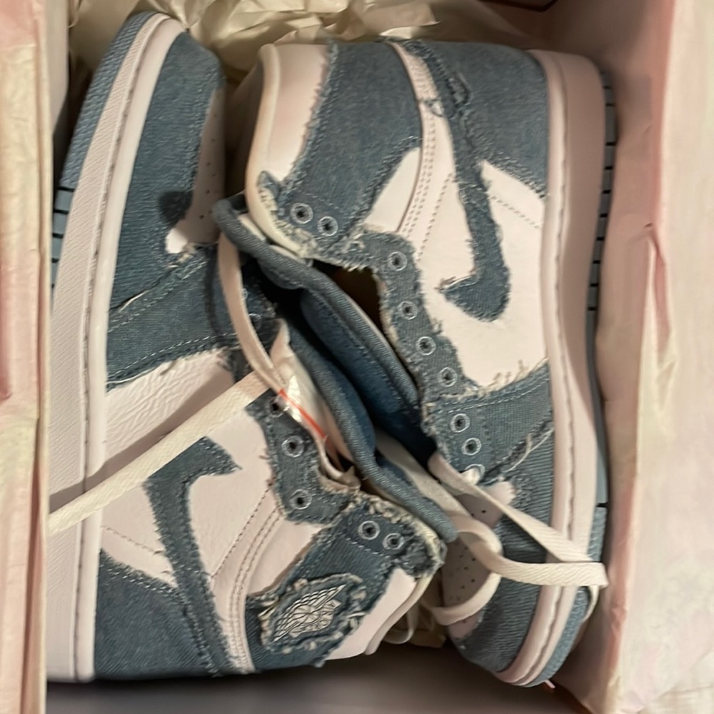 Women’s Air Jordan 1 retro Hi OG